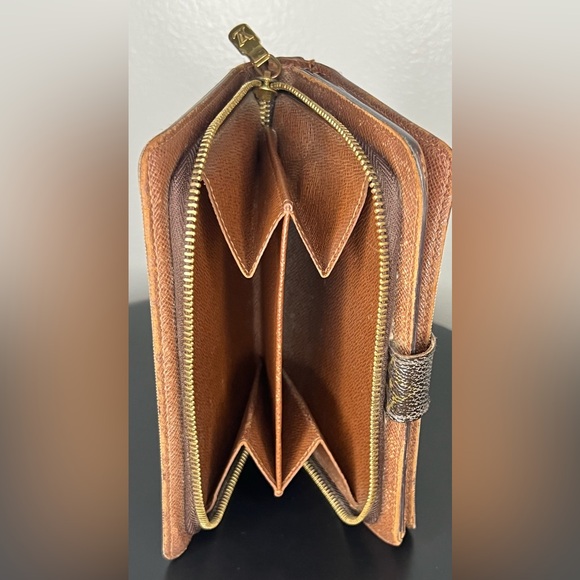 Louis Vuitton Monogram Canvas Wallet Authentic Porte Monnaie Billets Viennois - Picture 4 of 10